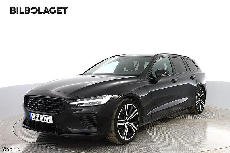 Svart Begagnad 2021 Volvo V60 R-Design Kombi | 399 800 kr (Lite dyr) - Bild 1/4
