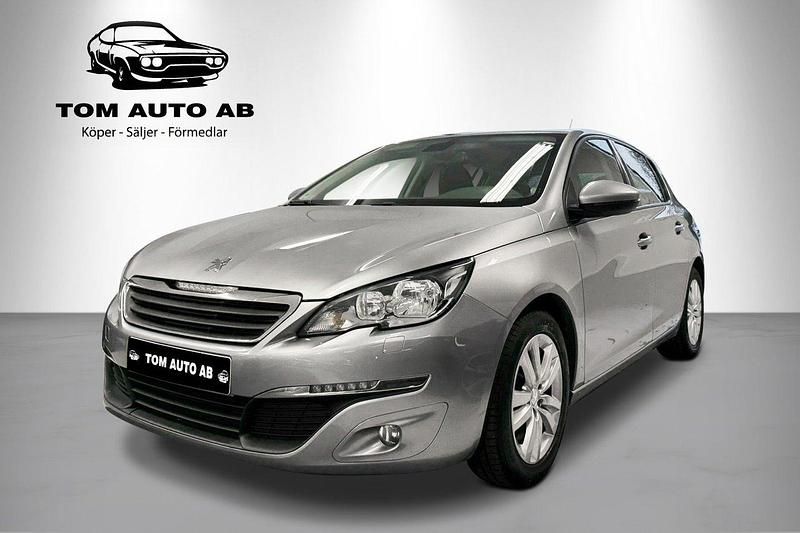 Grå Begagnad 2017 Peugeot 308 Active Halvkombi | 92 000 kr (Marknadspris) - Bild 1/4
