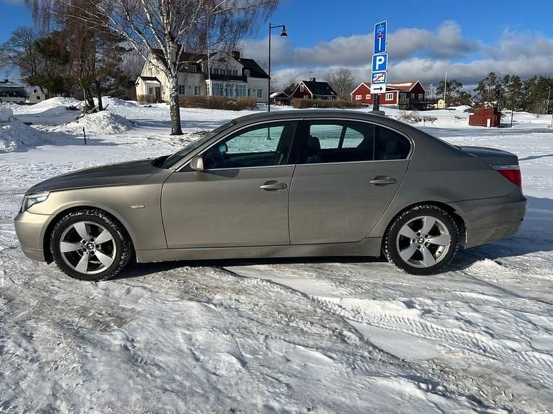 Begagnad BMW 525 218 HK (160 kW) 2008 Sedan