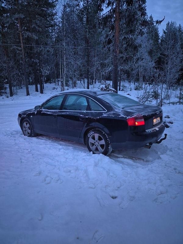 Begagnad 2002 Audi A6 Sedan | 20 000 kr (Superpris) - Bild 1/4