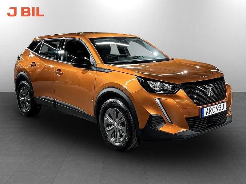 Orange Begagnad 2022 Peugeot 2008 Active SUV | 194 900 kr (Bra pris) - Bild 1/3