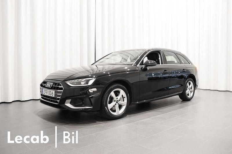 Brilliantsvart Begagnad 2022 Audi A4 Advanced Plus Kombi | 349 500 kr (Marknadspris) - Bild 1/4