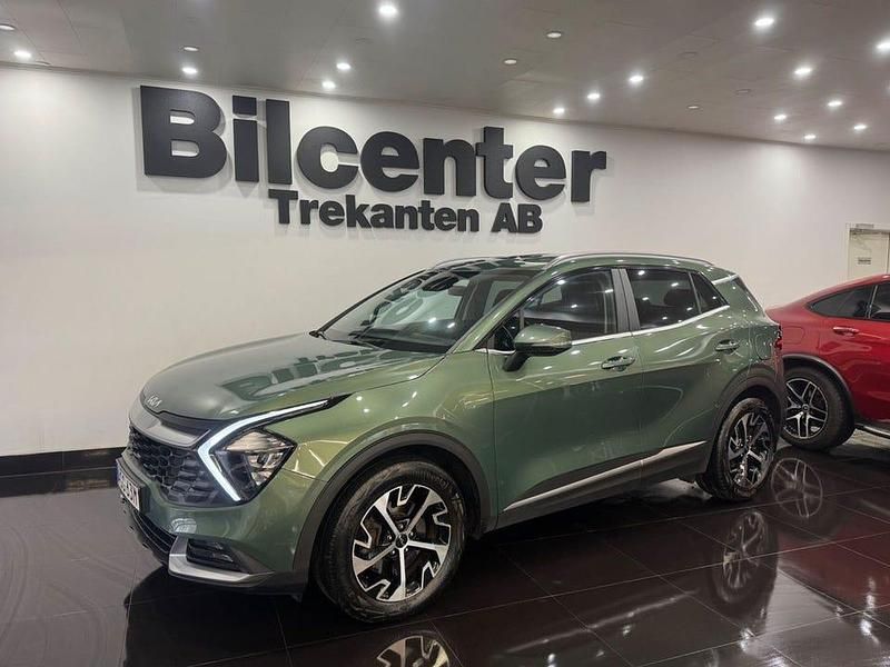 Grön Begagnad 2022 Kia Sportage SUV | 269 900 kr (Bra pris) - Bild 1/4