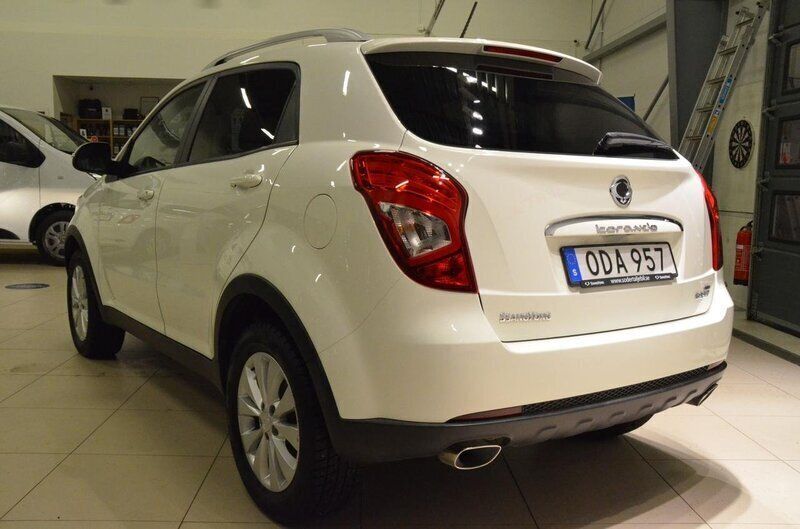 Begagnad Ssangyong (KGM) Korando 179 HK (131 kW) 2017 Vit SUV