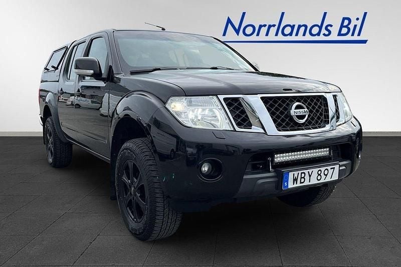Svart Begagnad 2015 Nissan Navara Pickup | 175 000 kr (Marknadspris) - Bild 1/4