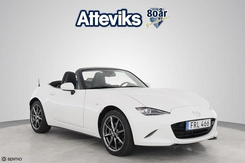 Vit Begagnad 2018 Mazda MX5 Cab | 279 000 kr (Lite dyr) - Bild 1/4