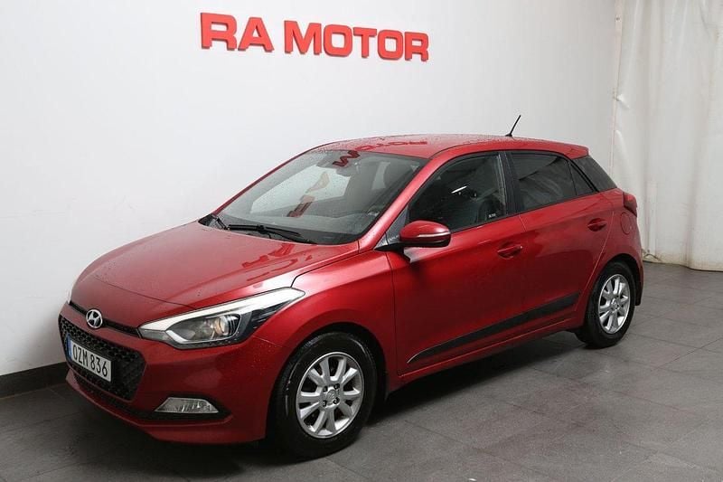 Röd Begagnad 2016 Hyundai i20 Edition Halvkombi | 89 900 kr (Marknadspris) - Bild 1/4