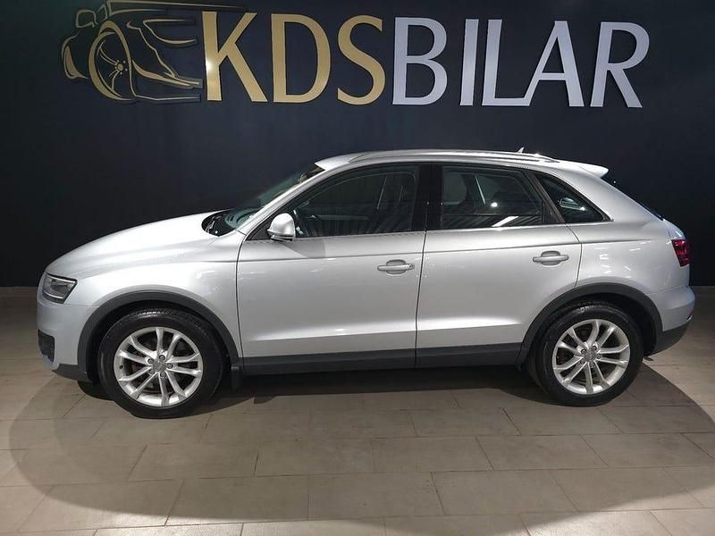 Silver Begagnad 2013 Audi Q3 Comfort SUV | 149 900 kr (Marknadspris) - Bild 1/4