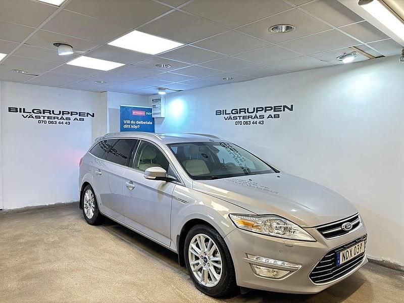 Grå Begagnad 2013 Ford Mondeo Kombi | 84 900 kr (Bra pris) - Bild 1/4