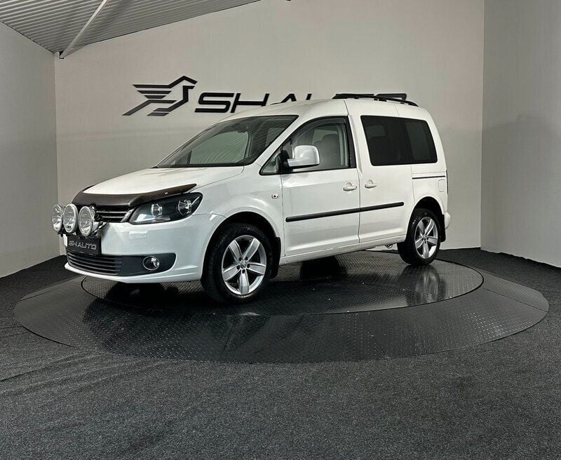 Vit Begagnad 2012 VW Caddy Minibuss | 119 900 kr - Bild 1/4