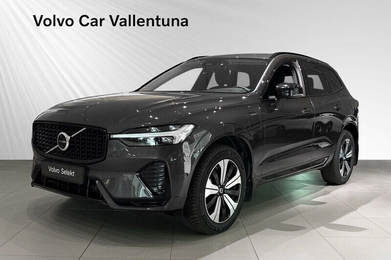 Grå Begagnad 2024 Volvo XC60 Plus SUV | 539 900 kr (Marknadspris) - Bild 1/3