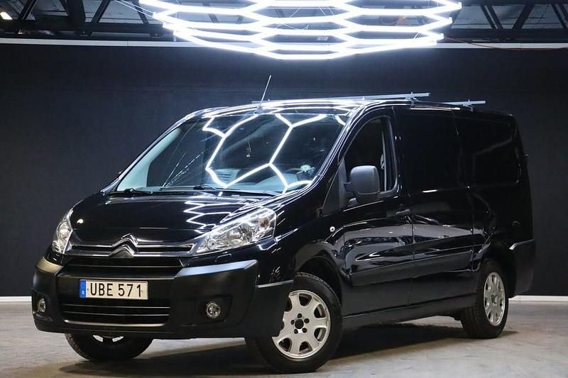 Begagnad Citroën Jumpy 163 HK (119 kW) 2015 Svart Minibuss