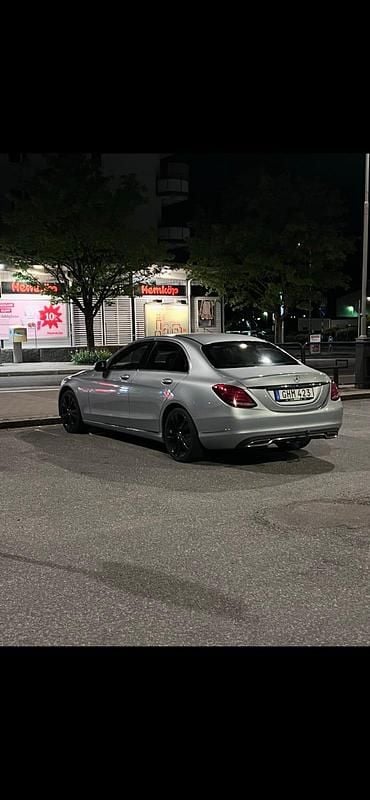 Begagnad 2015 Mercedes C220 Sedan | 158 000 kr (Marknadspris) - Bild 1/4