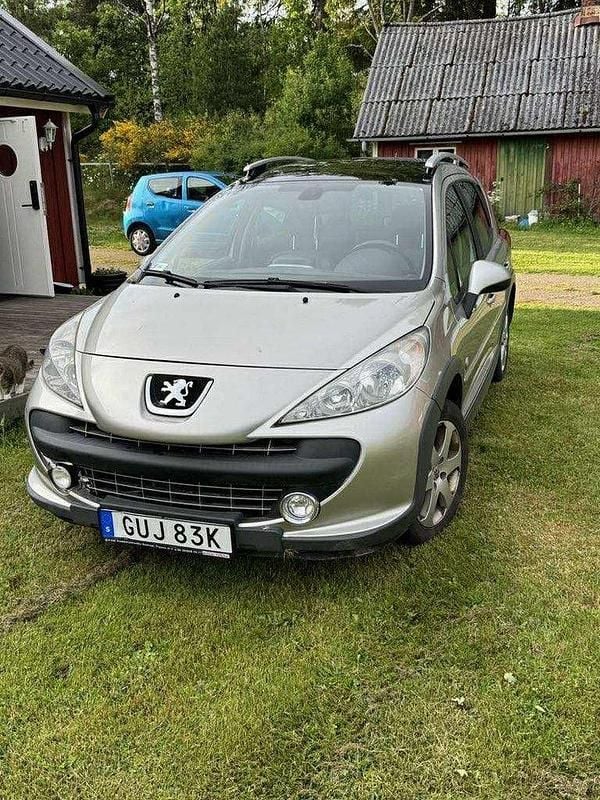 Grå Begagnad 2009 Peugeot 207 Outdoor Outdoor Kombi | 29 500 kr - Bild 1/4