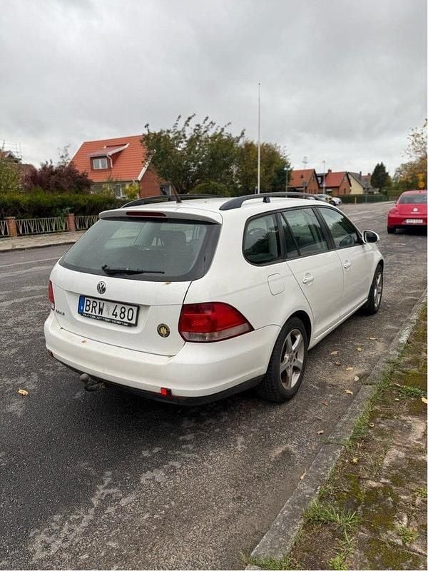 Begagnad 2009 VW Golf VI Kombi | 25 000 kr (Bra pris) - Bild 1/4