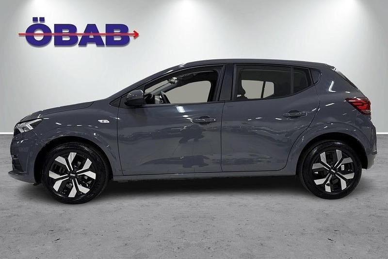 Begagnad Dacia Sandero 91 HK (66 kW) 2024 Grå Halvkombi