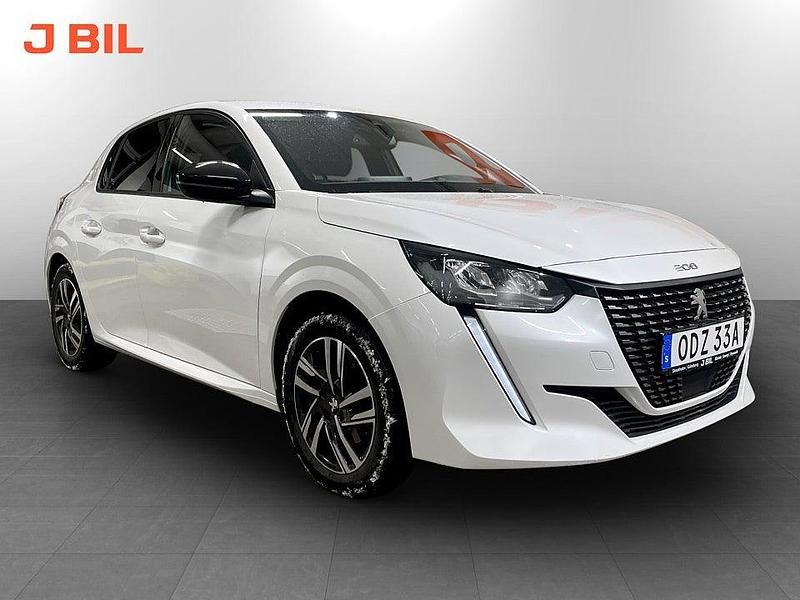 Vit Begagnad 2022 Peugeot 208 Allure Halvkombi | 169 900 kr (Marknadspris) - Bild 1/3