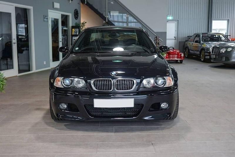 Begagnad BMW M3 Sport Line 343 HK (252 kW) 2003 Svart Sportkupé