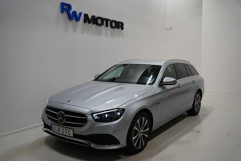 Begagnad Mercedes E300 Avantgarde 211 HK (155 kW) 2020 Silver Kombi