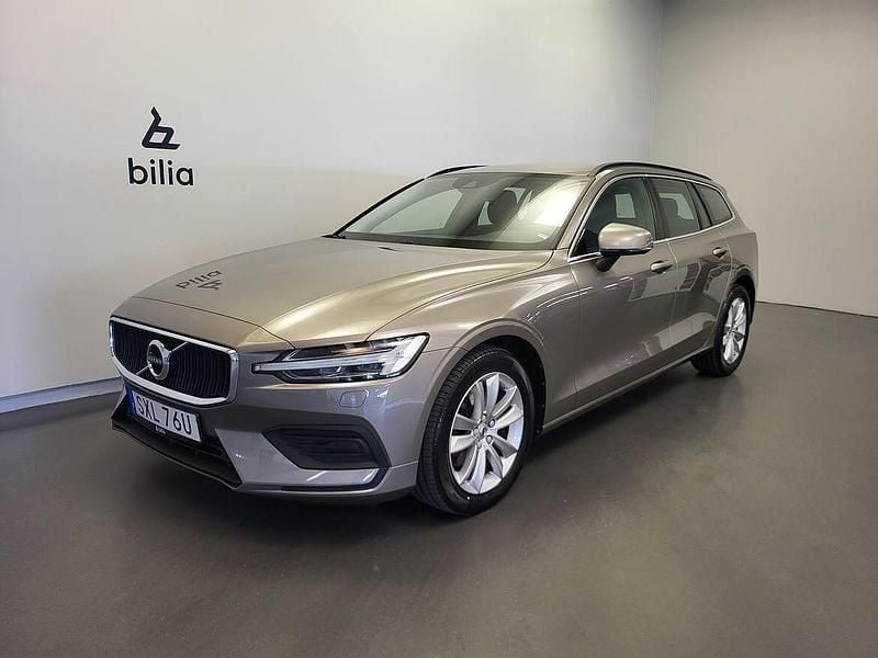 Begagnad 2022 Volvo V60 Kombi | 309 500 kr (Marknadspris) - Bild 1/3