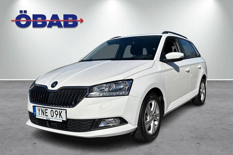 Vit Begagnad 2019 Skoda Fabia Style Kombi | 138 800 kr (Dyr) - Bild 1/4