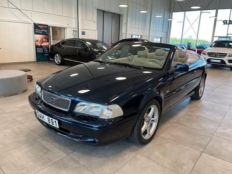 Begagnad Volvo C70 193 HK (141 kW) 1998 Blå Cab