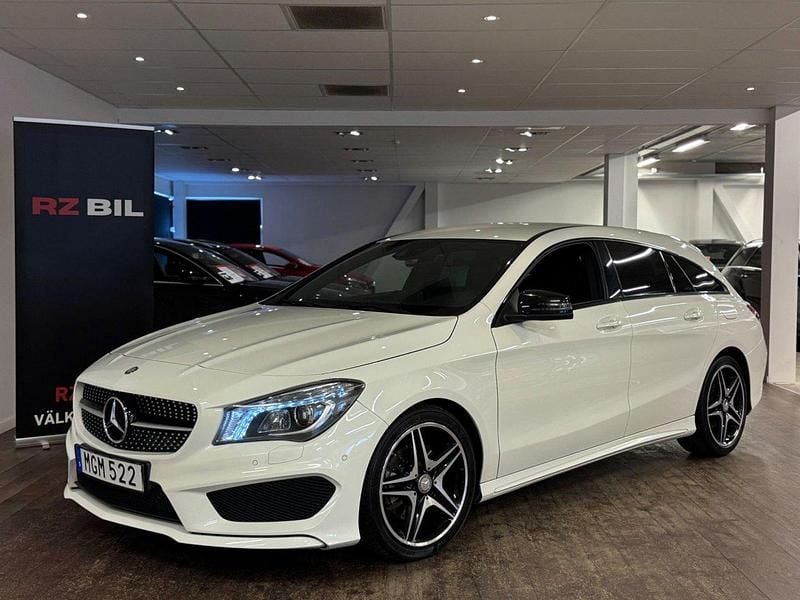 Vit Begagnad 2015 Mercedes CLA220 Shooting Brake AMG Kombi | 189 900 kr (Marknadspris) - Bild 1/4