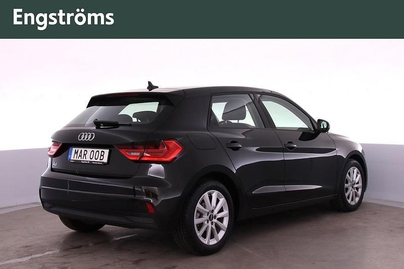 Begagnad Audi A1 Sportback Proline 2023 Svart Halvkombi