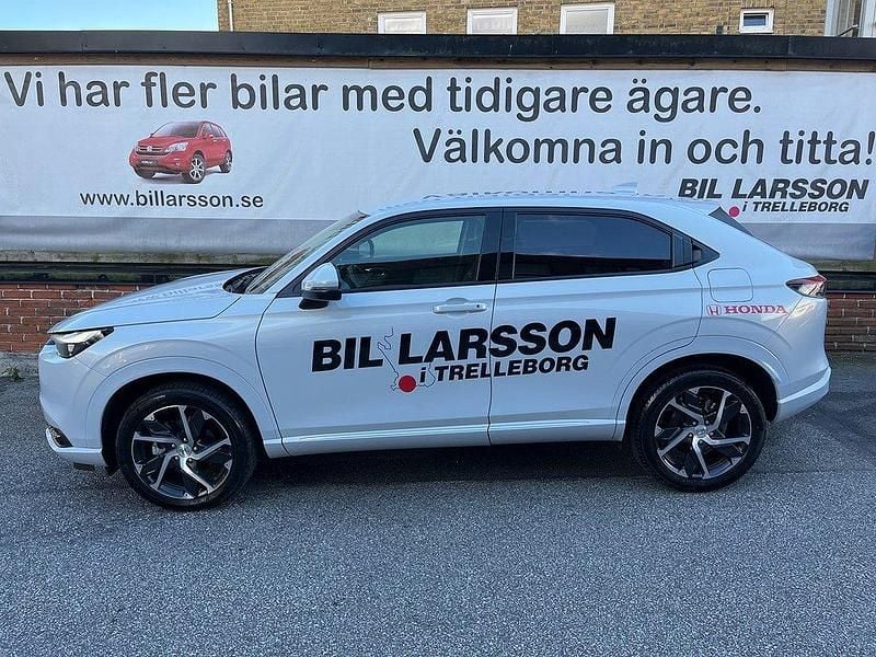 Vit Begagnad 2024 Honda HR-V Advance SUV | 369 000 kr (Dyr) - Bild 1/4
