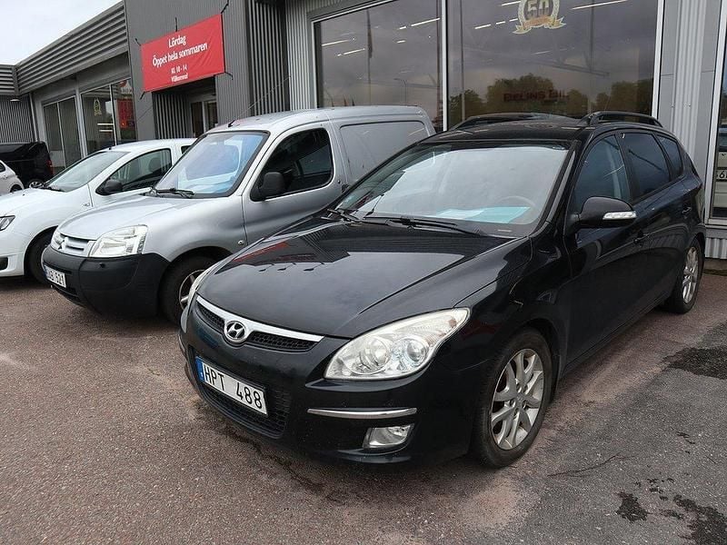 Svart Begagnad 2008 Hyundai i30 Kombi | 39 500 kr (Marknadspris) - Bild 1/2