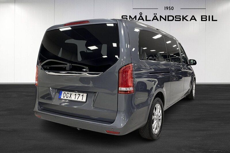 Begagnad Mercedes V250 191 HK (140 kW) 2016 Grå Minibuss