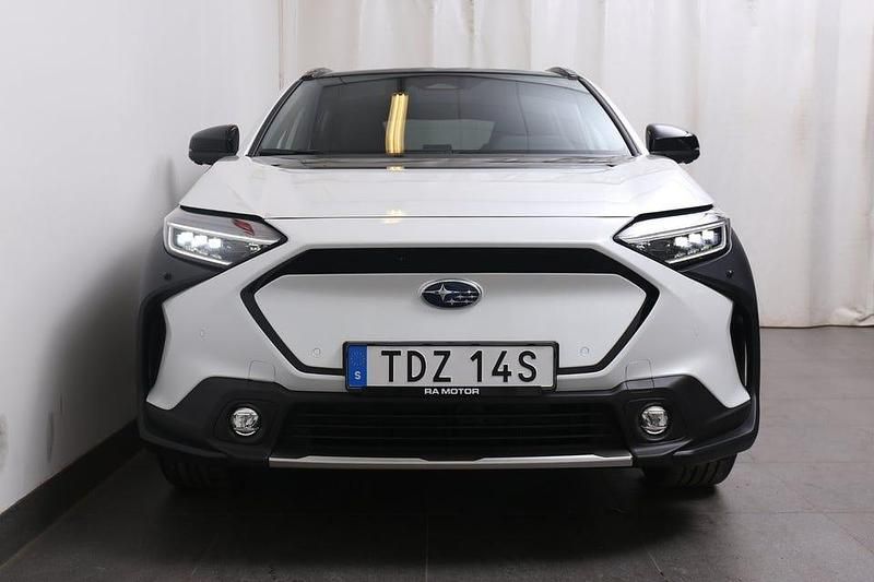 Begagnad Subaru Solterra 160 kW (218 HK) 2023 Vit SUV