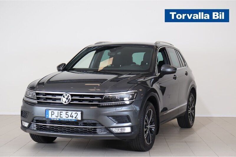Silver Begagnad 2017 VW Tiguan GT SUV | 244 900 kr (Marknadspris) - Bild 1/4
