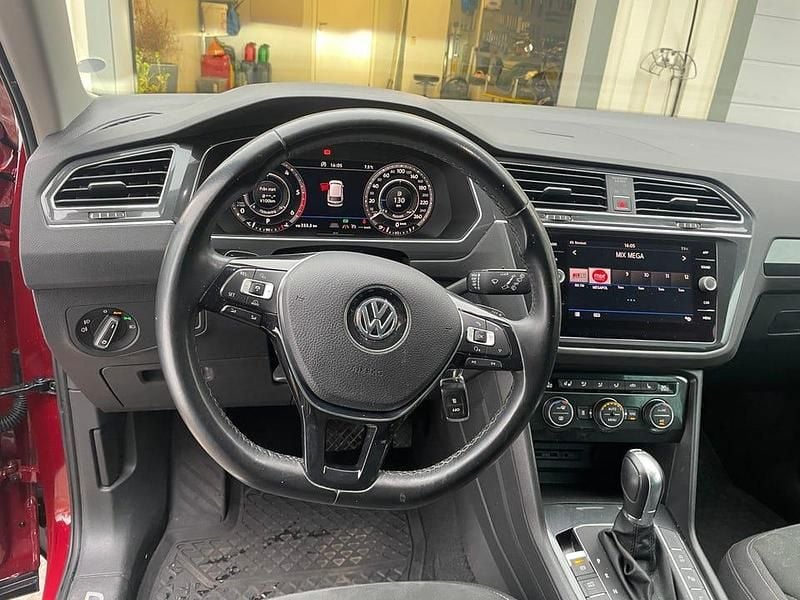 Begagnad VW Tiguan GT 190 HK (139 kW) 2018 Ruby red metallic SUV