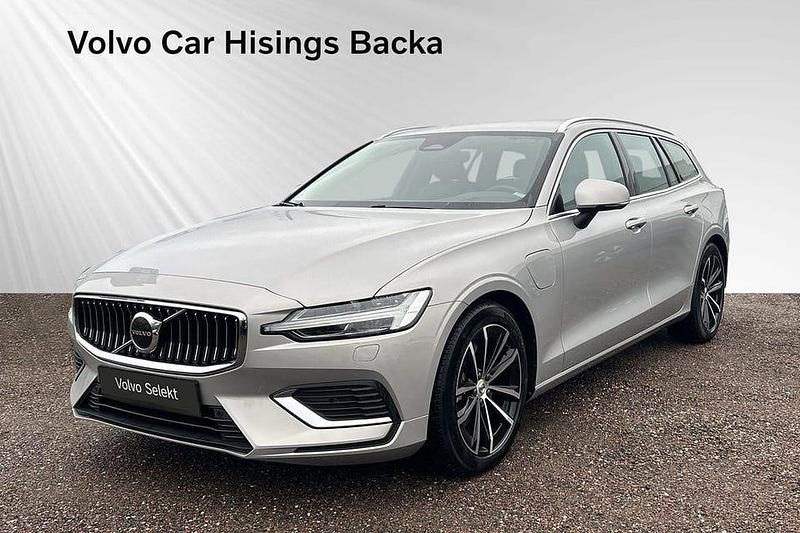 Silver Begagnad 2025 Volvo V60 Plus Kombi | 429 900 kr - Bild 1/2