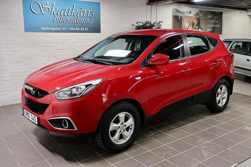 Röd Begagnad 2014 Hyundai ix35 Select SUV | 89 000 kr (Marknadspris) - Bild 1/4