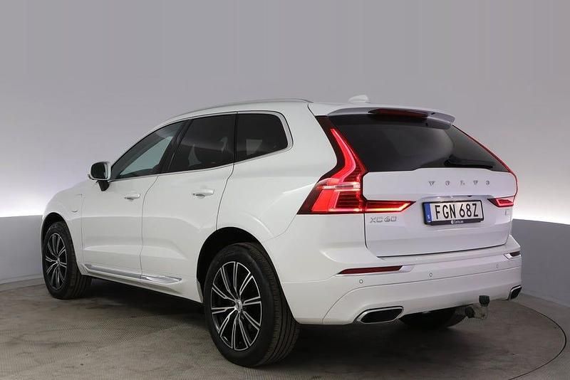 Begagnad Volvo XC60 Inscription 341 HK (250 kW) 2021 Vit SUV