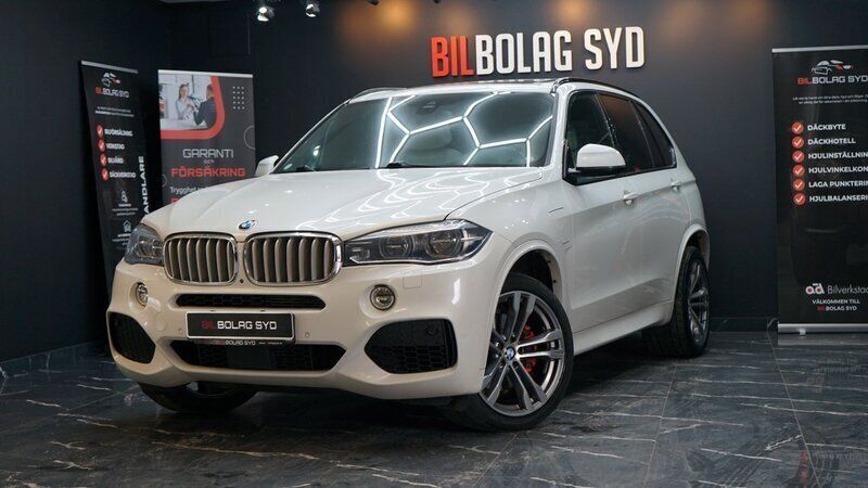 Vit Begagnad 2016 BMW X5 M Sport SUV | 338 500 kr (Marknadspris) - Bild 1/4