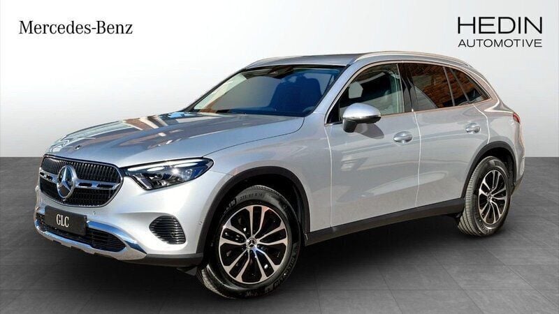 Ny 2025 Mercedes GLC220 SUV | 618 800 kr - Bild 1/4