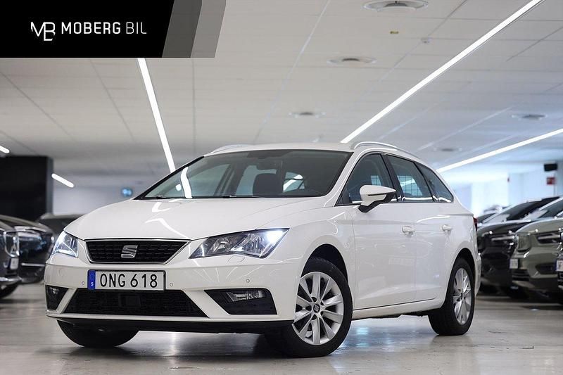 Vit Begagnad 2018 Seat Leon ST Style Kombi | 139 900 kr (Marknadspris) - Bild 1/3