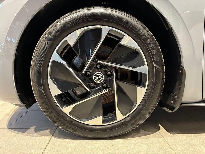 Begagnad VW ID.3 Pro Performance 152 kW (207 HK) 2022 Grå Halvkombi