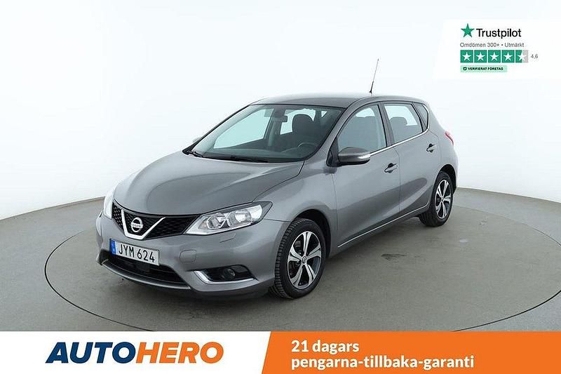 Grå Begagnad 2016 Nissan Pulsar Halvkombi | 124 000 kr (Marknadspris) - Bild 1/4