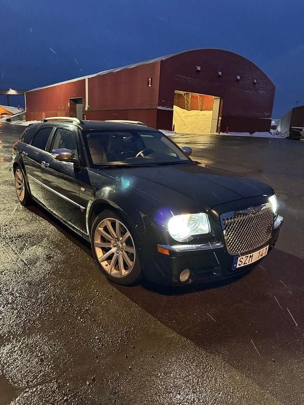Metallic Begagnad 2007 Chrysler 300C Touring Kombi | 120 000 kr - Bild 1/4