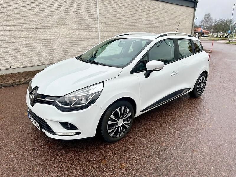 Vit Begagnad 2020 Renault Clio GrandTour Kombi | 114 900 kr (Marknadspris) - Bild 1/4