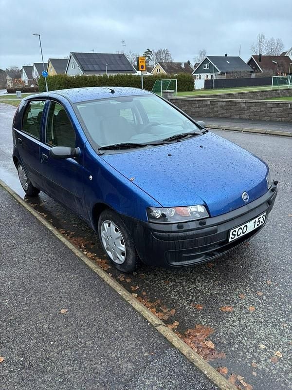 Begagnad 2001 Fiat Punto Halvkombi | 9 900 kr - Bild 1/4