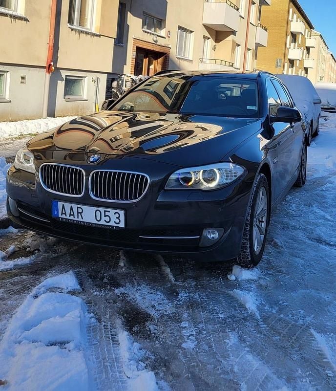 Begagnad BMW 525 218 HK (160 kW) 2013 Kombi