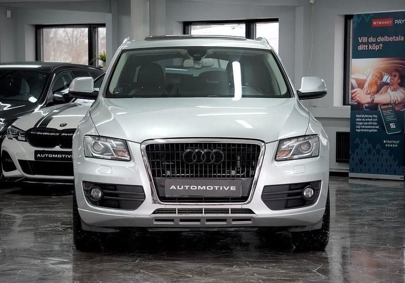 Begagnad Audi Q5 245 HK (180 kW) 2012 Silver SUV