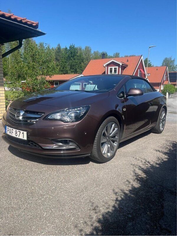 Brun Begagnad 2016 Opel Cascada Cab | 185 000 kr - Bild 1/4