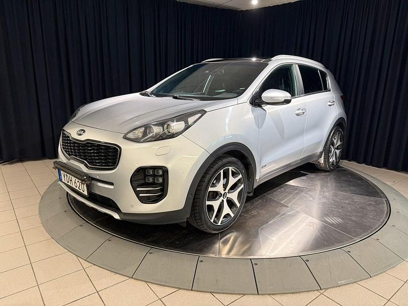 Grå metallic Begagnad 2016 Kia Sportage GT-Line SUV | 174 900 kr (Marknadspris) - Bild 1/4