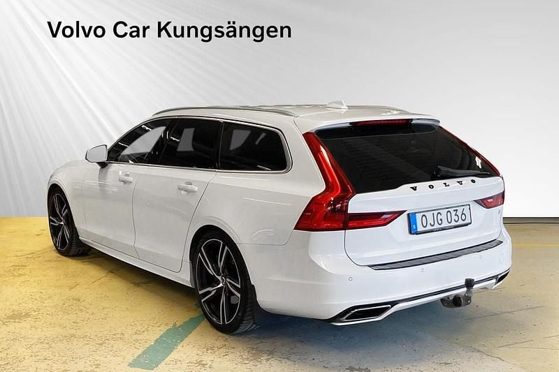 Begagnad Volvo V90 R-Design 253 HK (186 kW) 2018 Vit Kombi